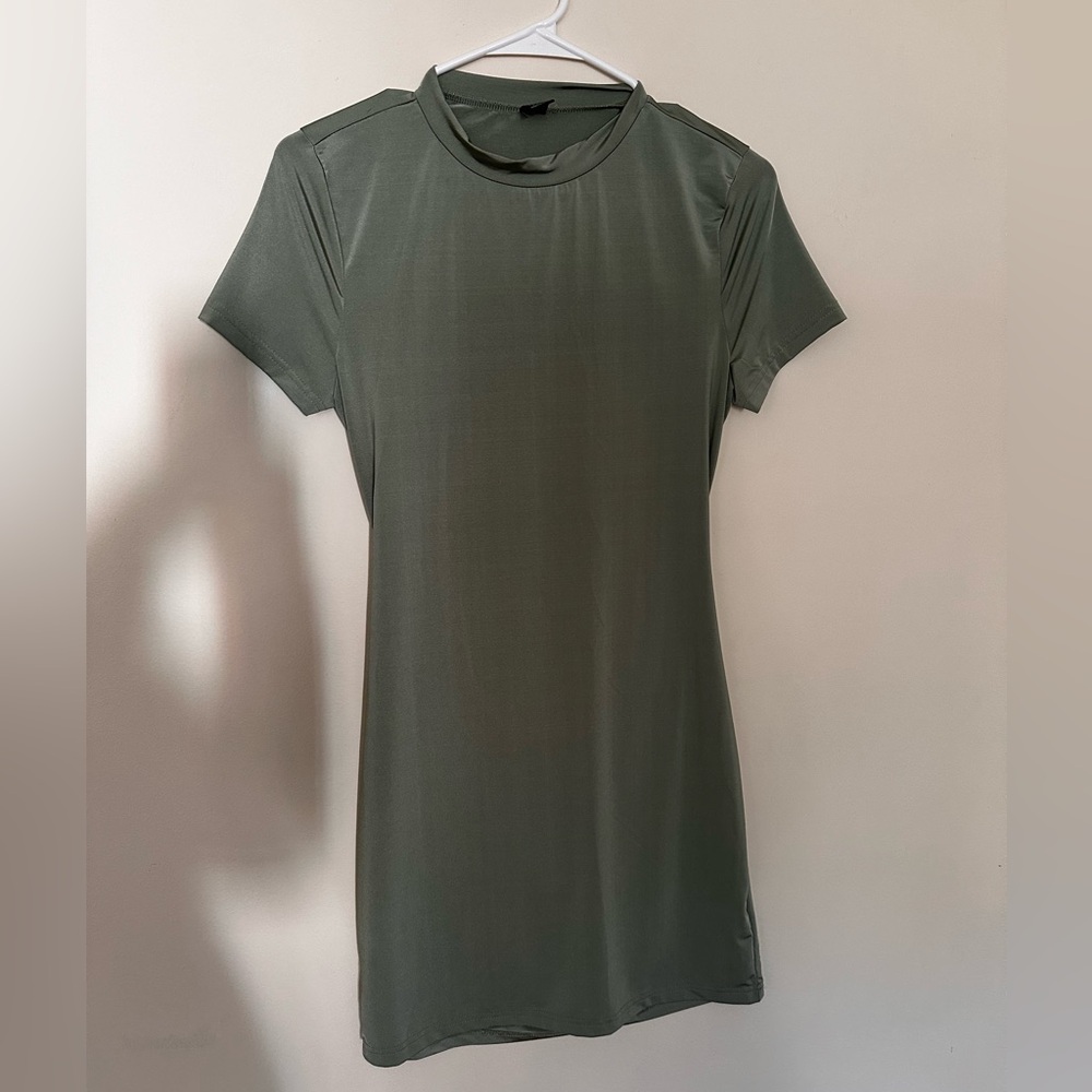 3/$30 ✨ SHEIN Olive Mini Dress